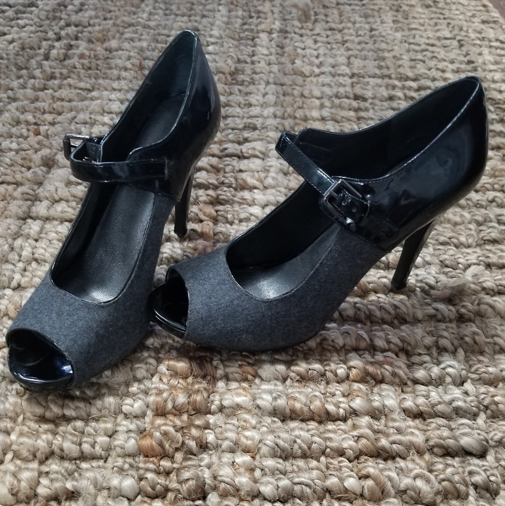 Nine West Mary Jane Open Toe